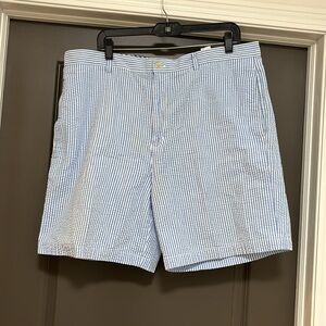 Vineyard Vines blue white stripe cotton Shorts 38